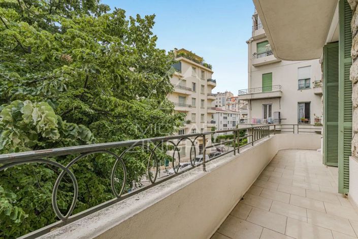 Image No.10-Appartement de 1 chambre à vendre à Nice