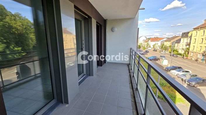 Image No.10-3 Bed Apartment for sale