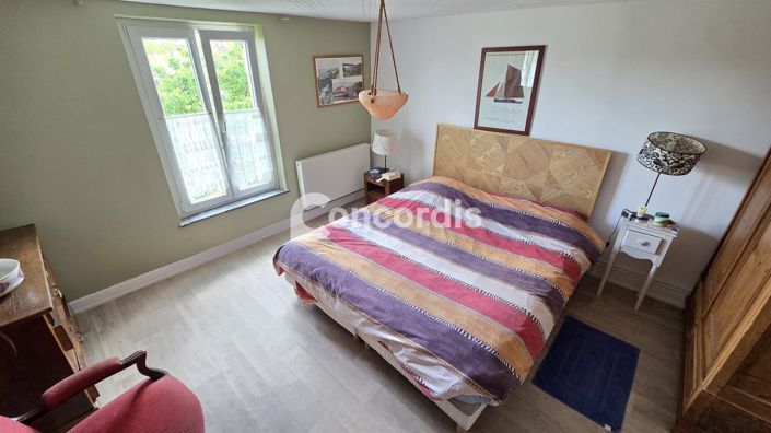 Image No.8-4 Bed House for sale
