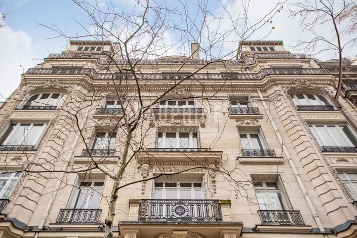 Image No.12-4 Bed Apartment for sale