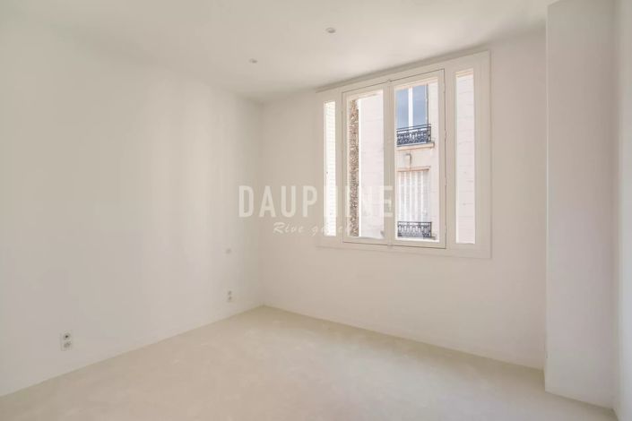 Image No.11-4 Bed Apartment for sale