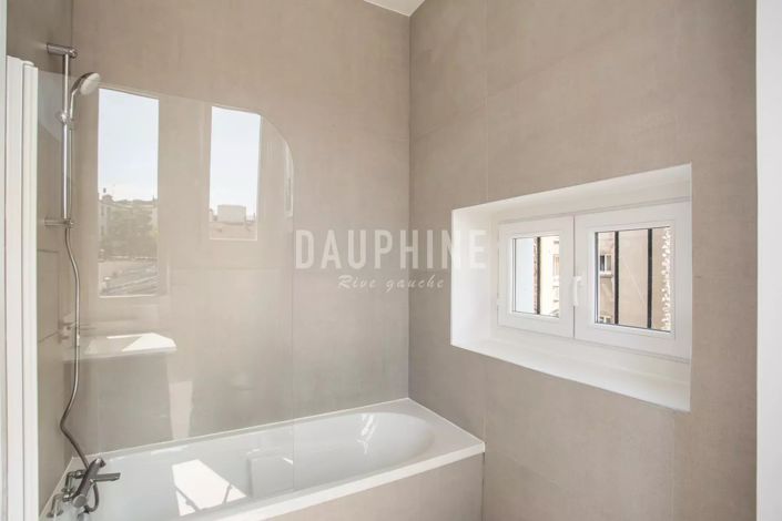 Image No.16-4 Bed Apartment for sale