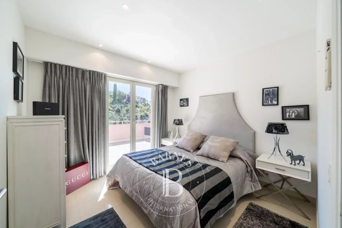Image No.6-3 Bed Apartment for sale
