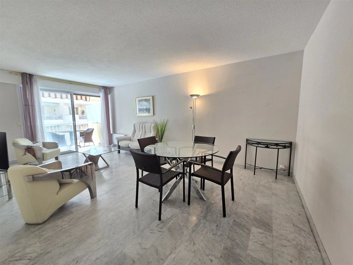 Image No.2-Appartement de 2 chambres à vendre à Saint-Raphael
