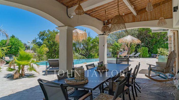 Image No.4-5 Bed House for sale