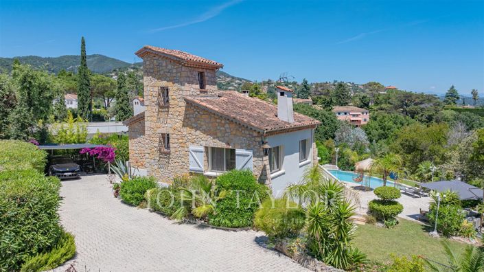 Image No.6-5 Bed House for sale