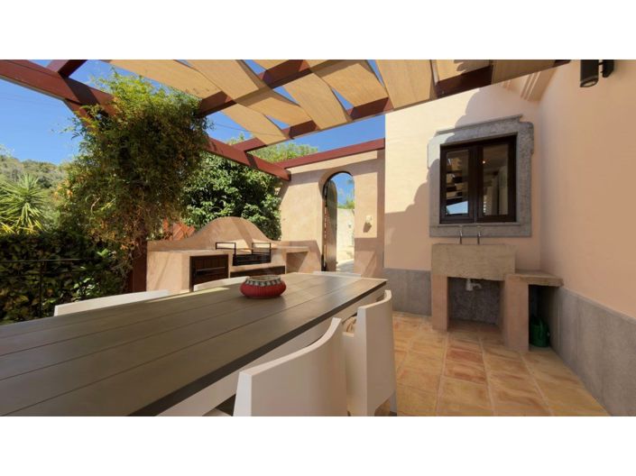 Image No.39-3 Bed House for sale