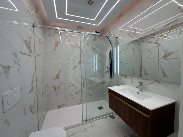 Image No.20-3 Bed Apartment for sale