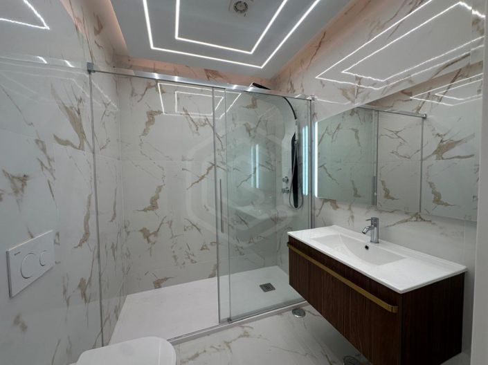 Image No.20-3 Bed Apartment for sale