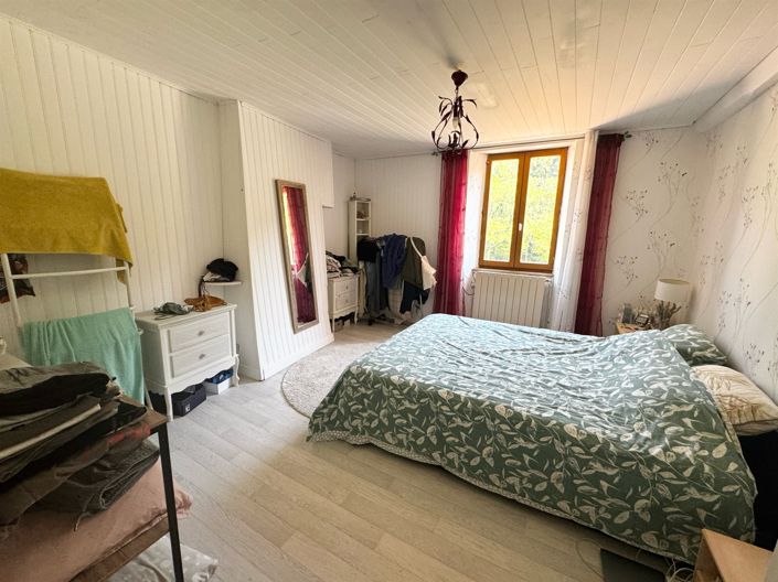 Image No.12-3 Bed House for sale