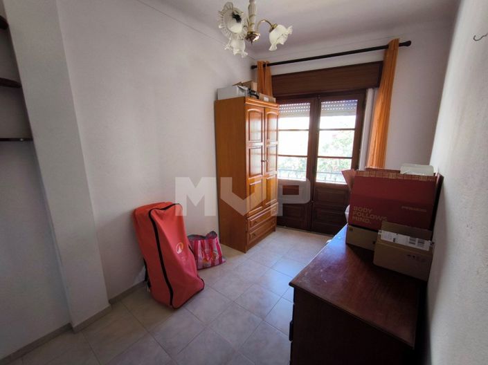 Image No.20-6 Bed House for sale