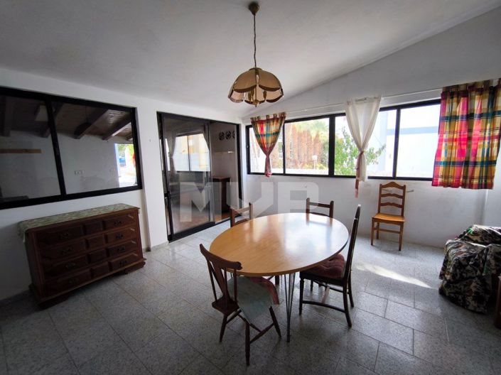 Image No.33-6 Bed House for sale