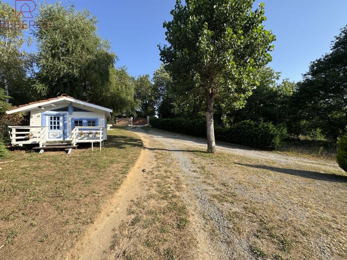 Image No.20-4 Bed House for sale