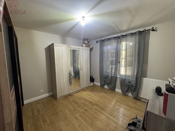 Image No.16-3 Bed House for sale