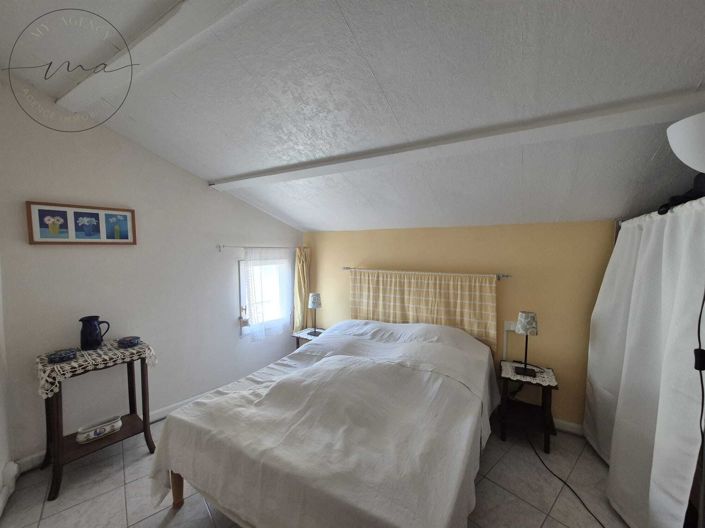 Image No.10-4 Bed House for sale