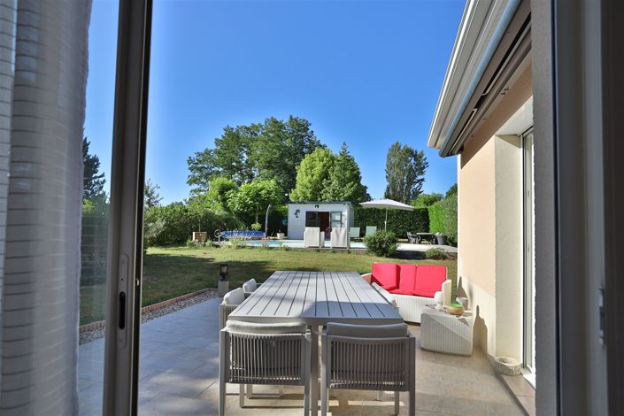 Image No.11-5 Bed House for sale