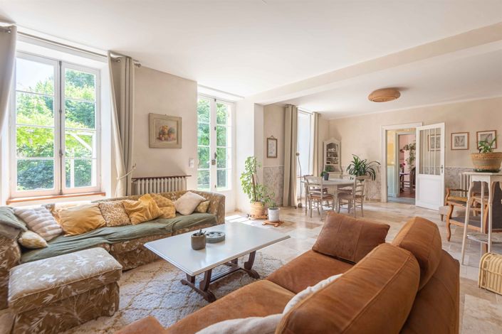 Image No.10-4 Bed House for sale