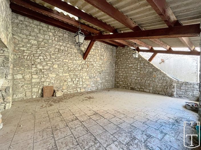 Image No.11-3 Bed House for sale