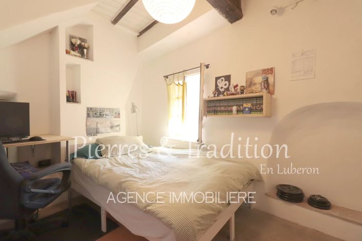 Image No.12-3 Bed House for sale