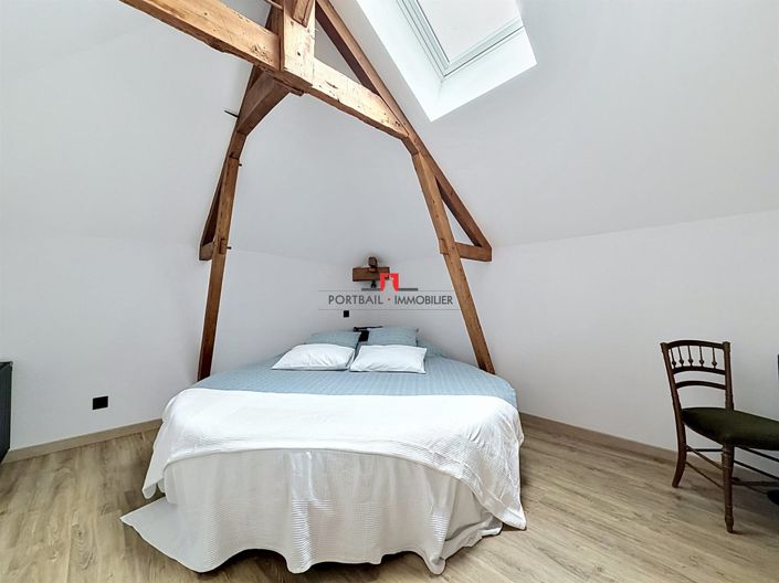 Image No.8-8 Bed Property for sale