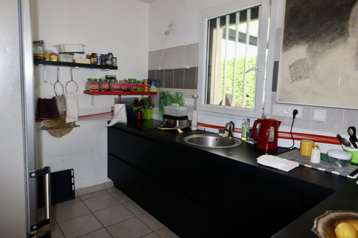 Image No.2-3 Bed House for sale