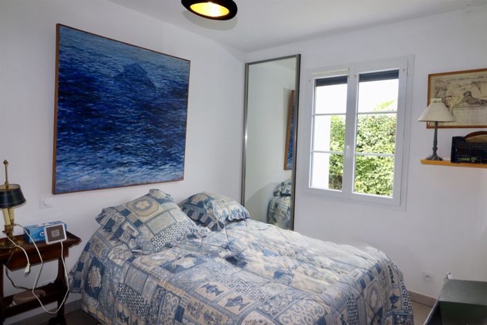 Image No.3-3 Bed House for sale