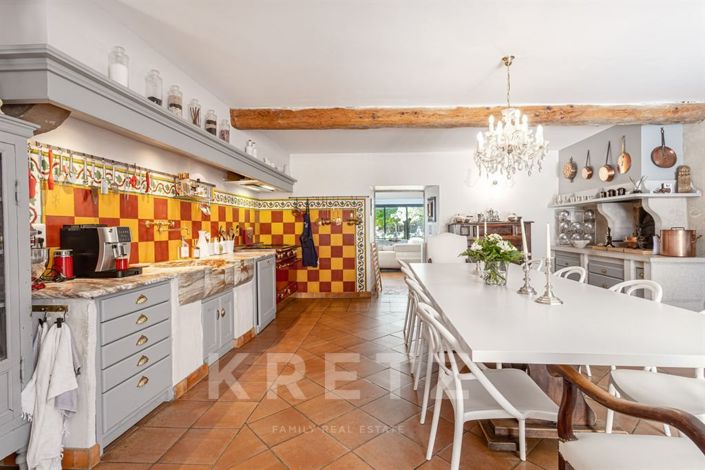 Image No.15-8 Bed House for sale