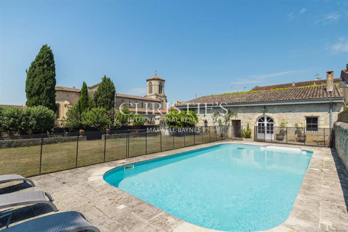 Image No.20-5 Bed House for sale