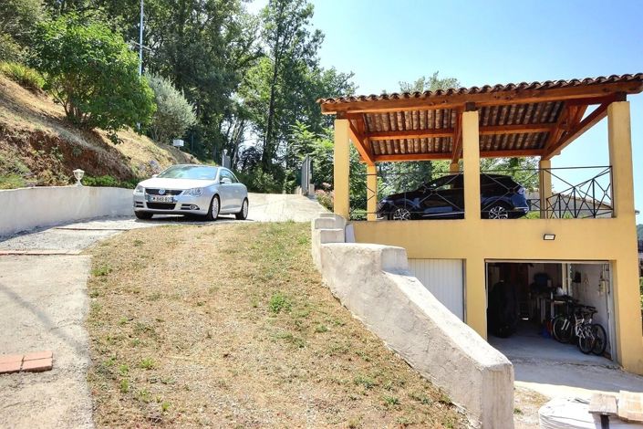 Image No.17-4 Bed House for sale