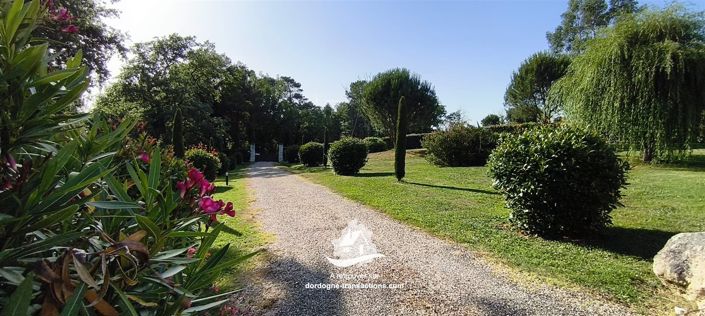 Image No.3-3 Bed Property for sale