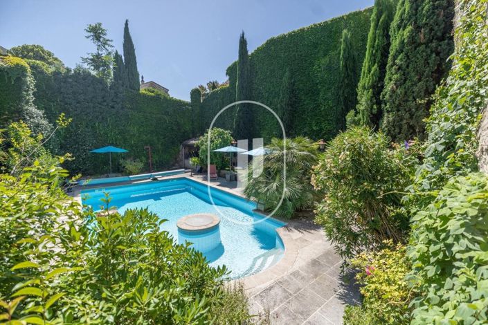 Image No.2-10 Bed House for sale