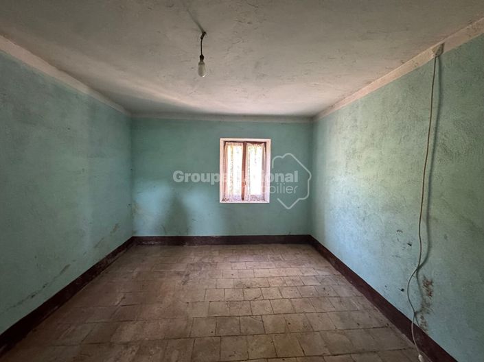 Image No.11-3 Bed House for sale