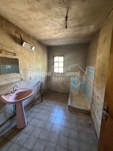 Image No.12-3 Bed House for sale