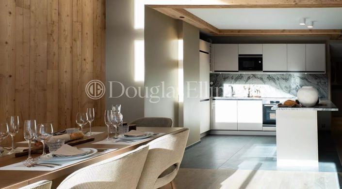 Image No.7-5 Bed Apartment for sale