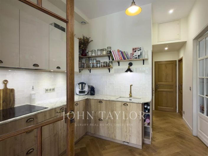 Image No.11-2 Bed Apartment for sale