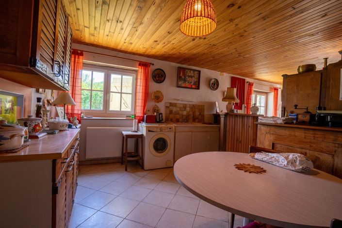 Image No.7-2 Bed House for sale