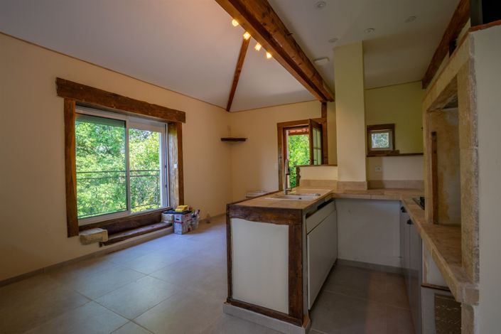 Image No.7-3 Bed House for sale