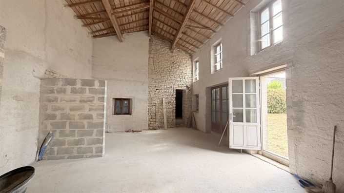 Image No.2-Maison à vendre à Dampierre-sur-Boutonne
