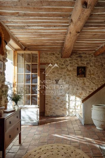 Image No.11-9 Bed House for sale