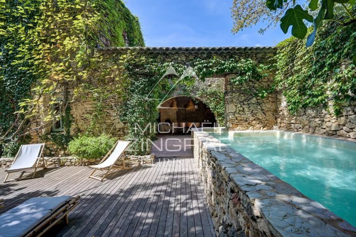 Image No.11-9 Bed House for sale