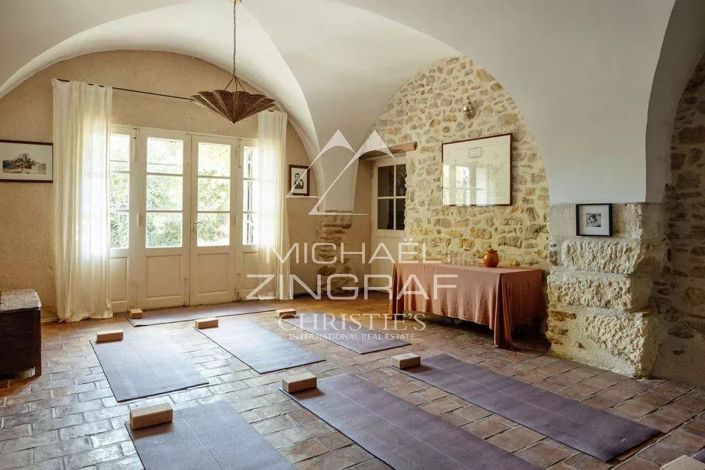 Image No.21-9 Bed House for sale