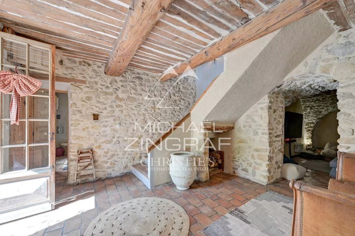 Image No.21-9 Bed House for sale