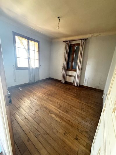 Image No.4-3 Bed House for sale