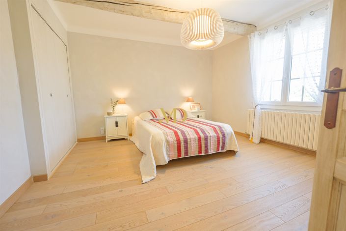 Image No.38-4 Bed House for sale
