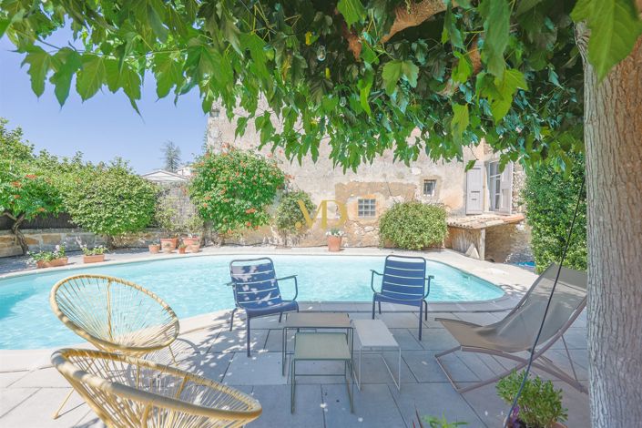 Image No.4-4 Bed House for sale