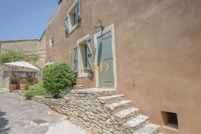 Image No.3-3 Bed House for sale