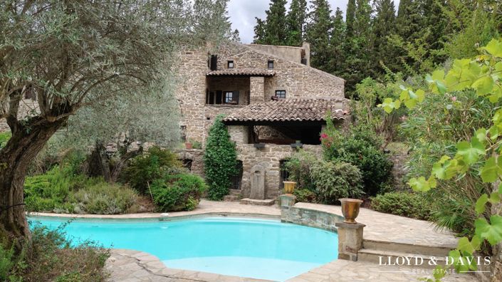 Image No.2-4 Bed House for sale