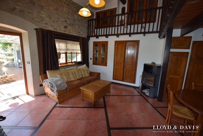 Image No.5-3 Bed House for sale
