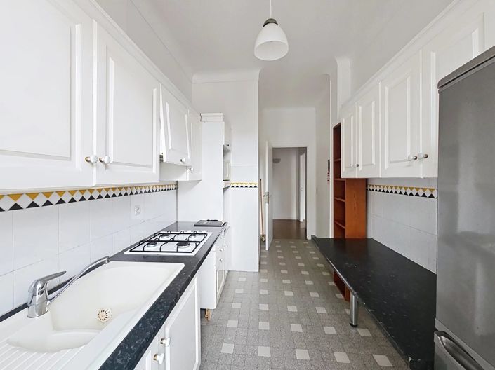 Image No.15-2 Bed Apartment for sale