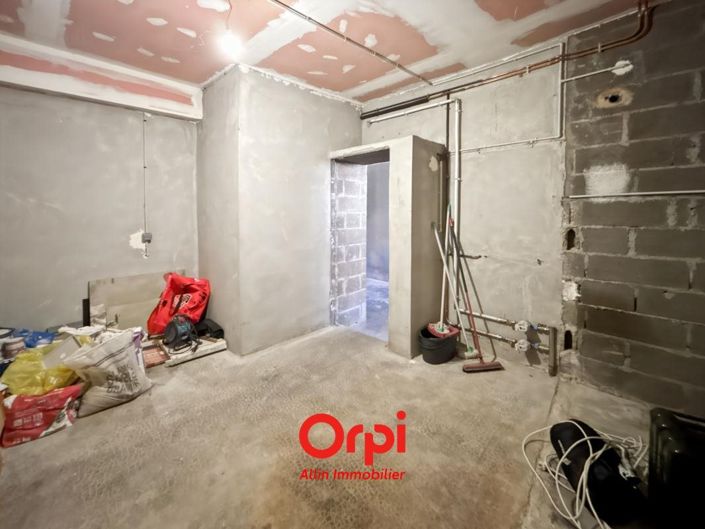 Image No.18-3 Bed House for sale